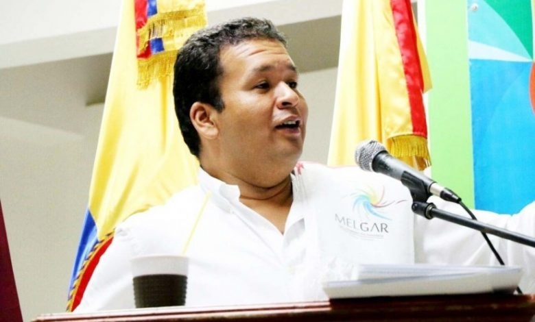 Un exalcalde con muchos líos