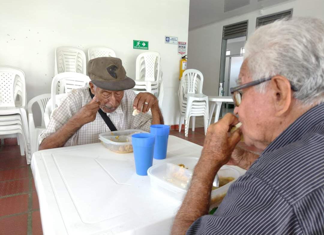 El 34 % de los ibaguereños comen menos de tres veces al día