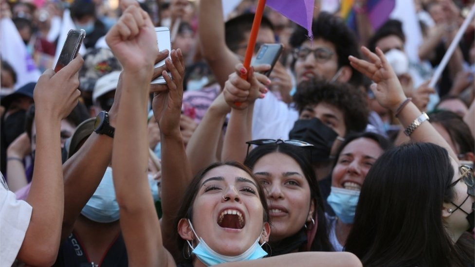 El 52% de los jóvenes no se siente representado por los candidatos a la presidencia