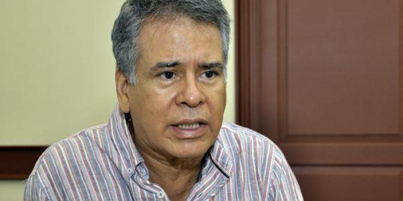 Emilio Martínez Rosales, inhabilitado por corrupción, destapa su apoyo al Pacto Histórico