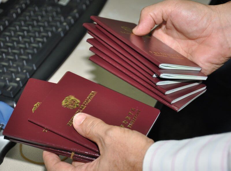 En Ibagué, más de 100 personas solicitan pasaporte por día