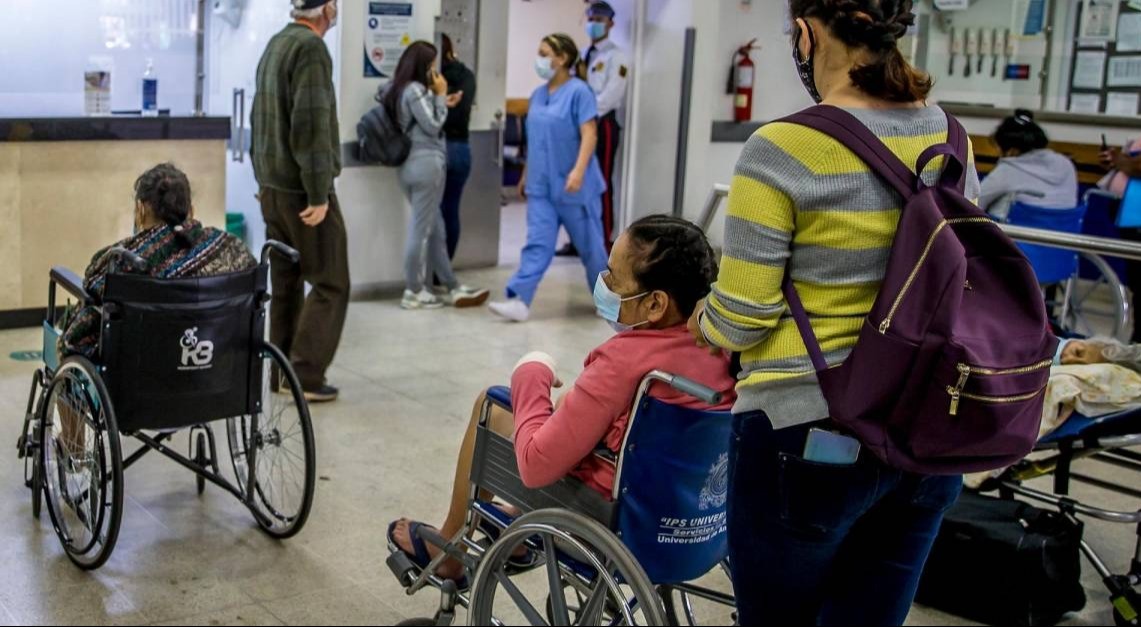 EPS llevan tres años gastando más de lo que reciben