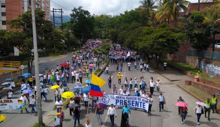 Este lunes 21S de nuevo a la calle