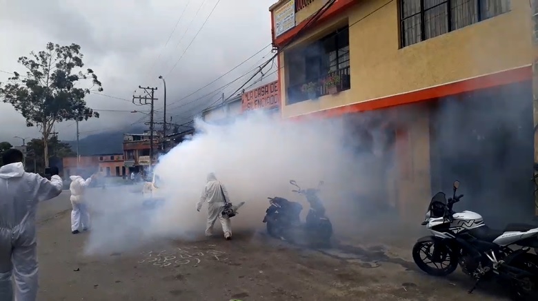 Desinfección en barrios de Ibagué