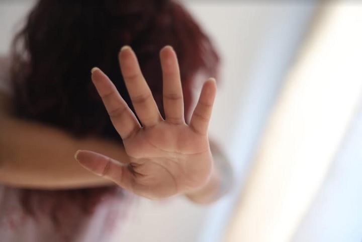 Alcaldía de Ibagué dispone canales de atención para mujeres víctimas de violencia