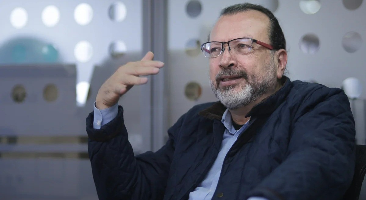 Escritor William Ospina descarta candidatura a la Gobernación del Tolima