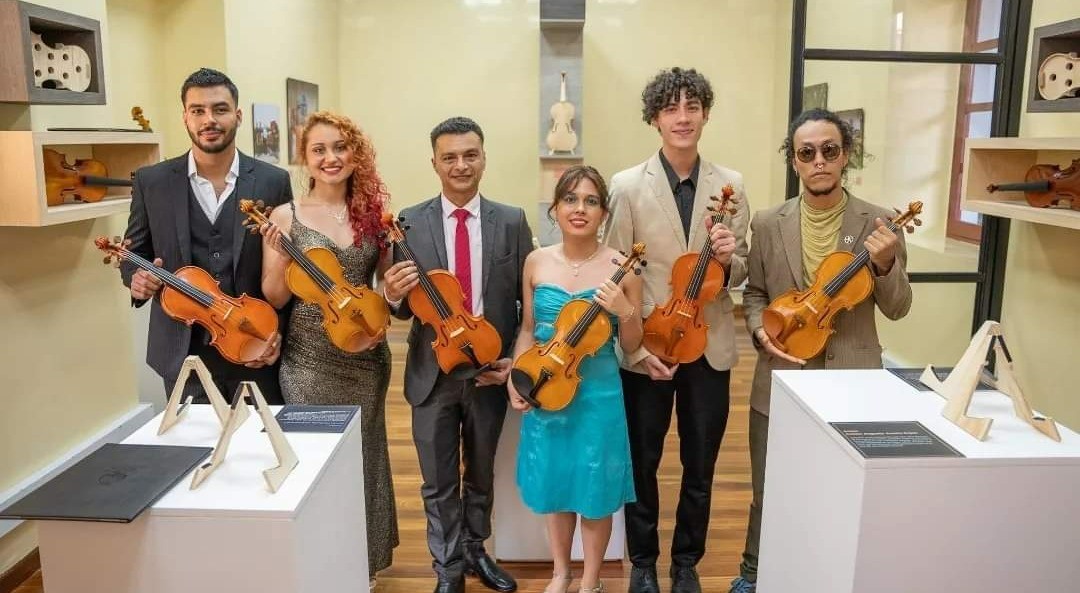 Histórico: estos son los primeros seis lutiers colombianos graduados en Ibagué