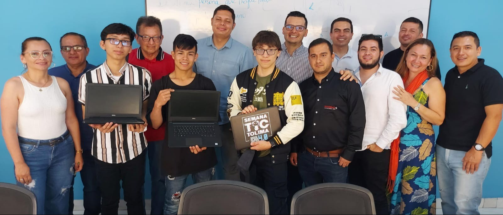 Estudiantes de Palocabildo tienen ofertas laborales por sus conocimientos en programación