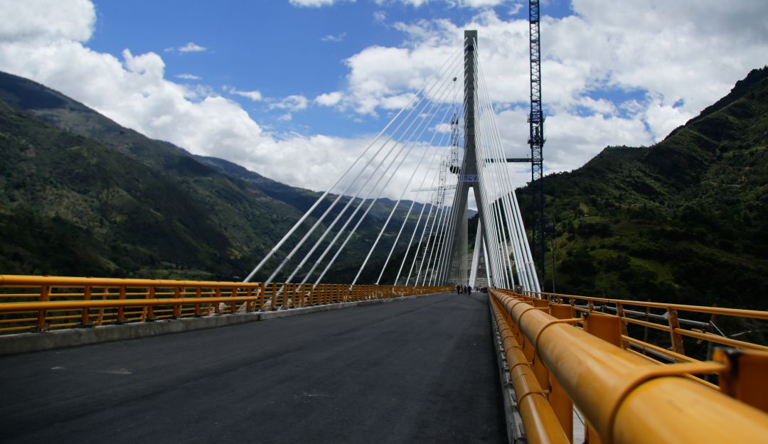 Financiación por $458.000 millones consigue proyecto vial Cambao-Manizales