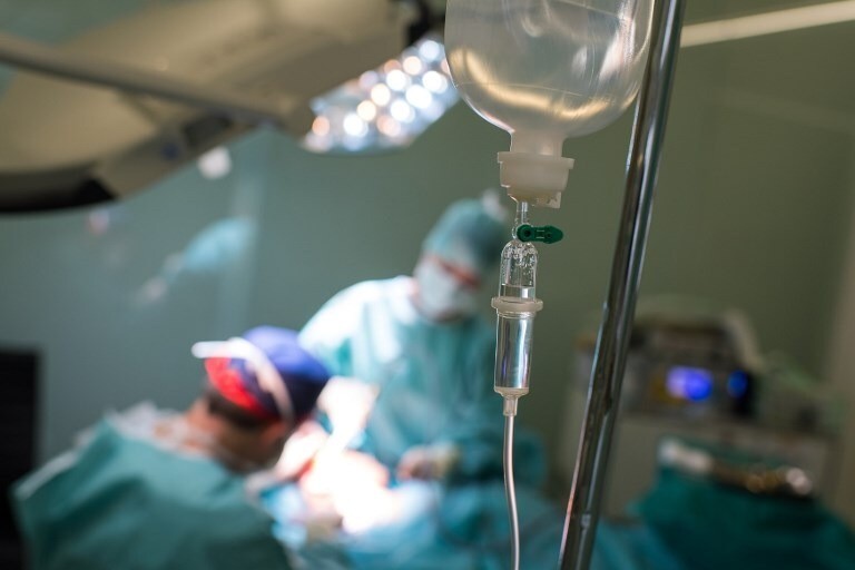 Fiscalía imputó cargos a tres médicos y una enfermera por homicidio culposo en Ibagué