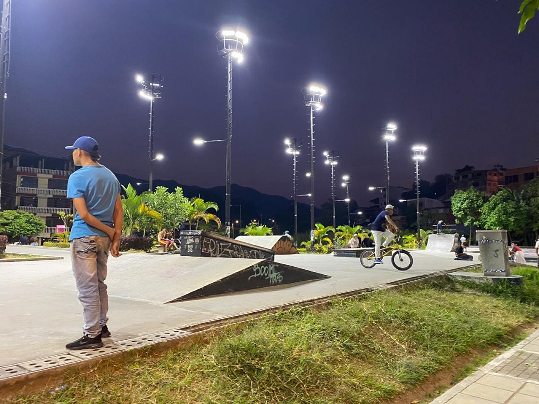 Nueva iluminación en el Skte Park