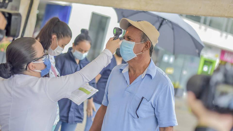 Se refuerzan medidas frente al Covid-19 en época decembrina