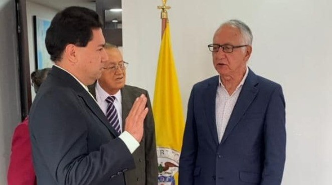 Gelver Dimas Gómez, nuevo gerente del hospital Dermatológico Federico Lleras Acosta