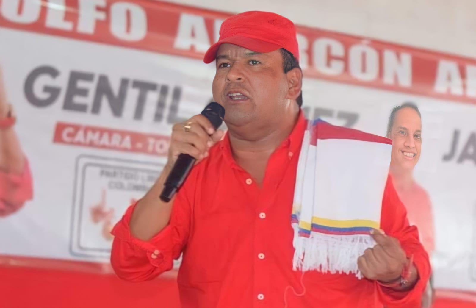 Gentil Gómez niega apoyo a Fico Gutiérrez