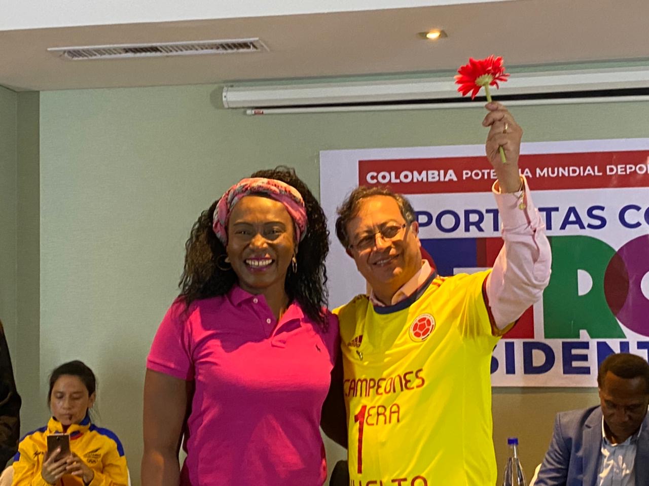 Glorias del deporte con Gustavo Petro