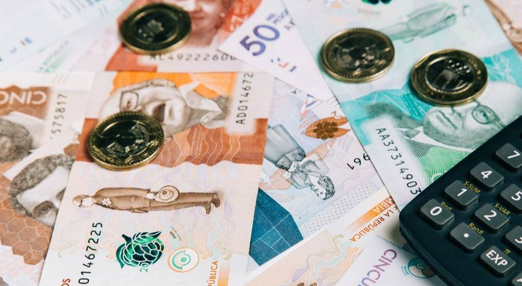 Gobierno autorizó un incremento salarial del 10,88% para los empleados del Estado