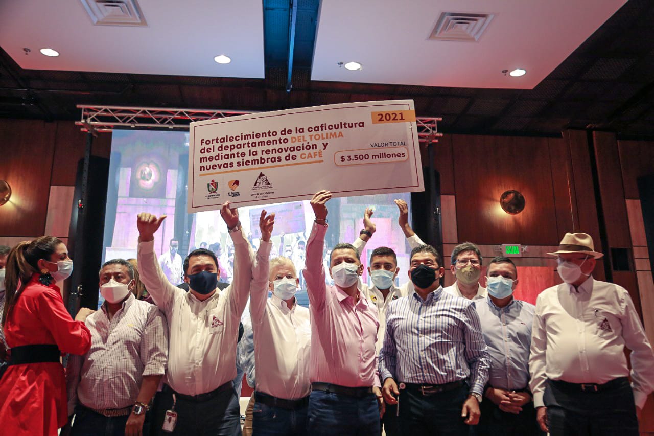 Gobierno del Tolima aportará 15 mil millones de la caficultura