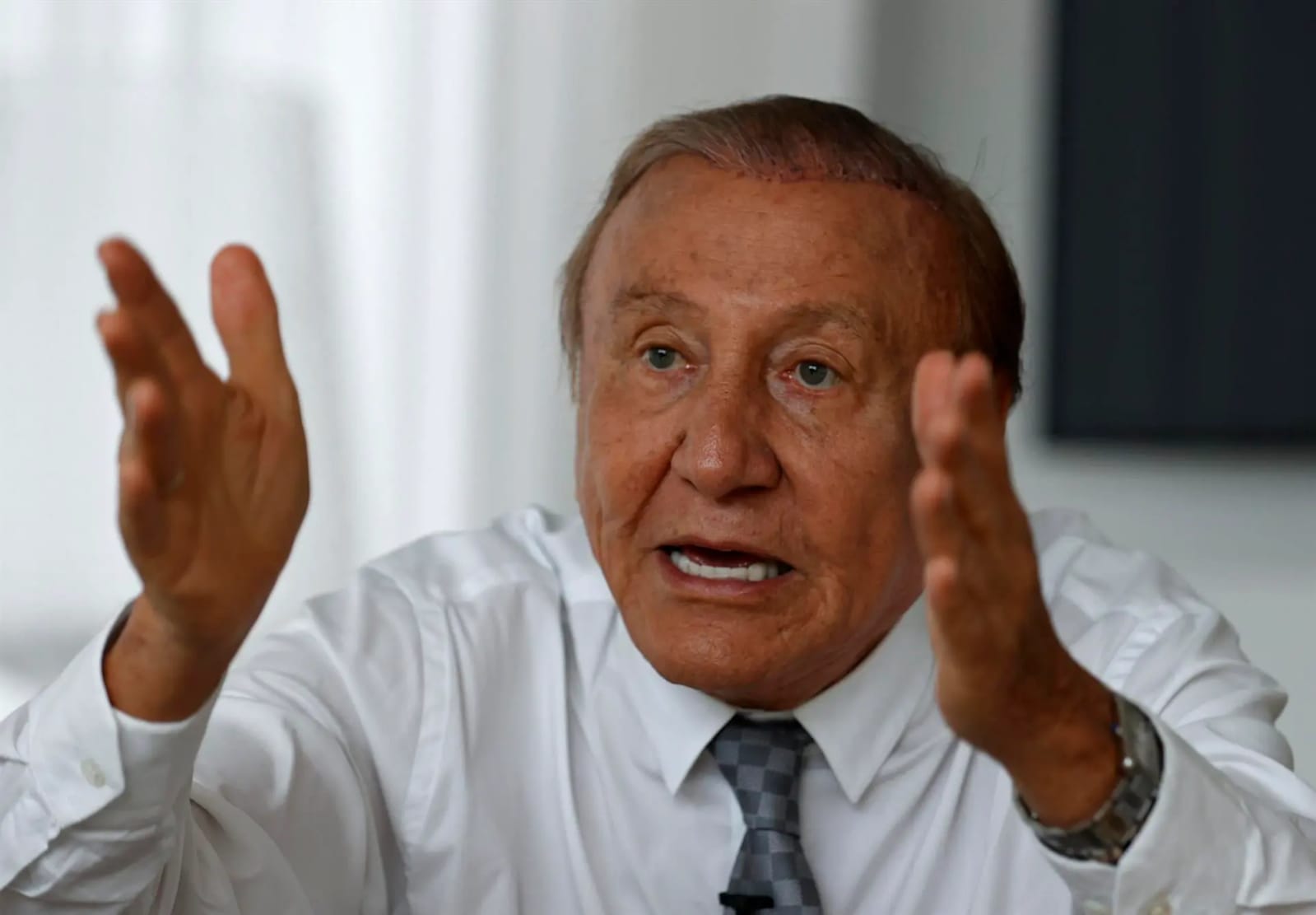 "Hay que regalarles droga a los adictos para acabar con el narcotráfico": Rodolfo Hernández