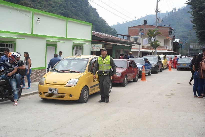 Vehículos pesados no podrán transitar por el Cañón del Combeima debido a ola invernal