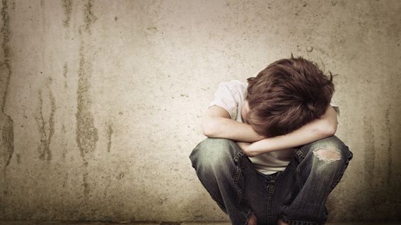 Grupo de profesionales trabaja en la prevención del suicidio en colegios de Ibagué