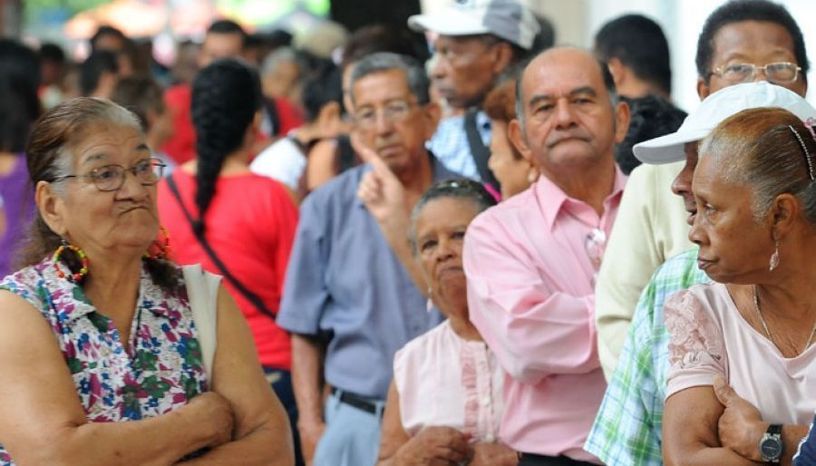 Inició en Ibagué el pago del subsidio para adultos mayores