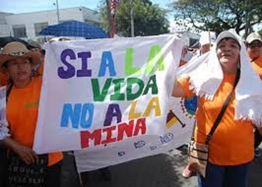 De la posición dominante abusiva de la minería a la de victimas amenazadoras