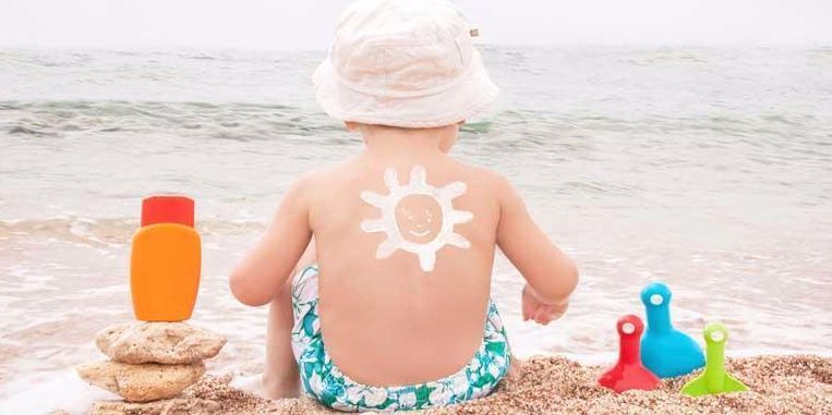 Precauciones a la hora de exponer a los niños al sol
