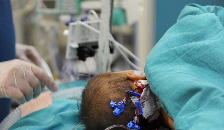 En medio de otro repudiable caso de maltrato infantil en el Tolima, murió bebé de 22 meses
