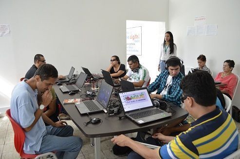 Puntos Vive Digital capacitan personas en situación de discapacidad visual