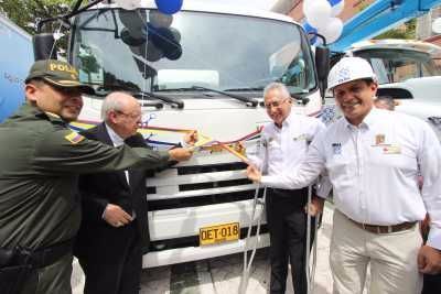 IBAL entregó nuevos equipos e inauguró centro de comando