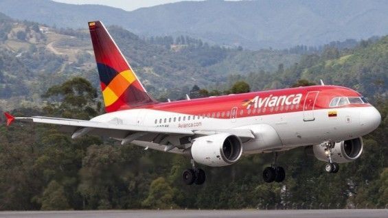 ¿Avianca en caída libre?