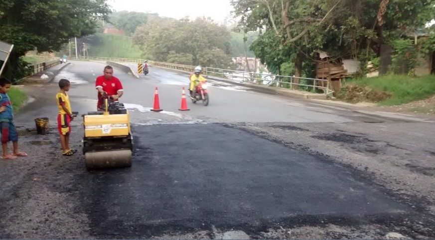 Van más de 4 mil metros cuadrados de malla vial recuperados en Ibagué