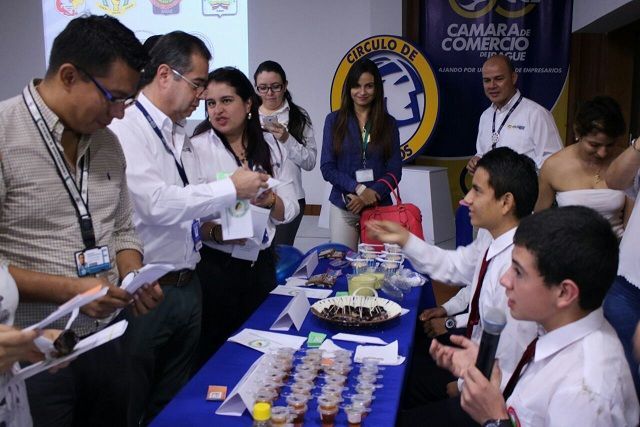 Programa Jóvenes Empresarios llegó a 10 Instituciones Educativas