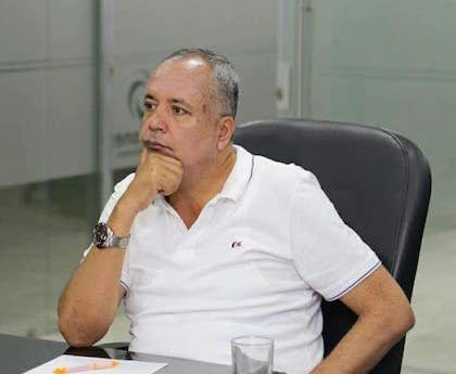 Volvió al escenario político Mauricio Pinto