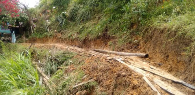 Alcaldía atiende emergencias por fuertes lluvias en zona rural