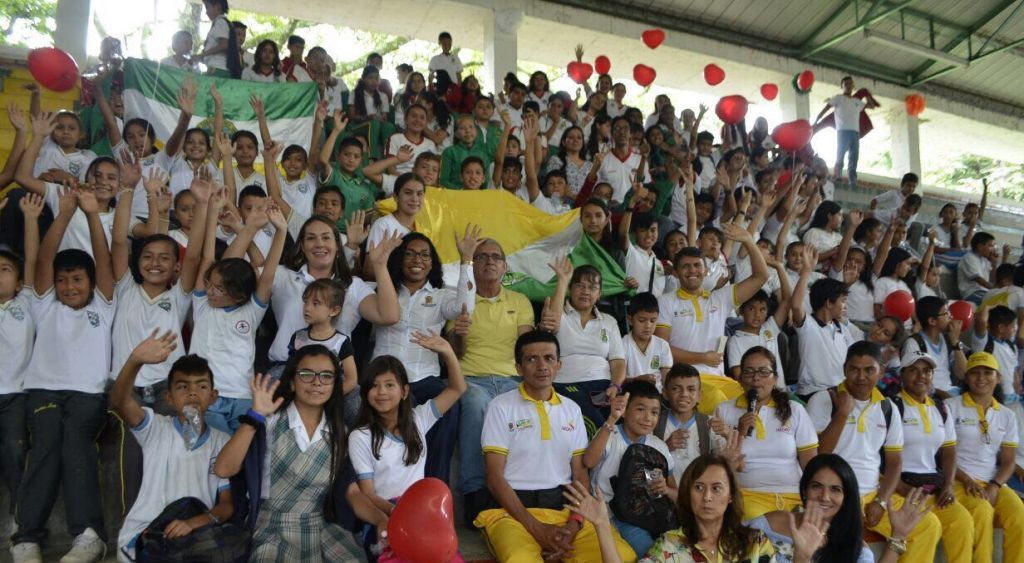 Más de 13.000 estudiantes de Jornada Única se beneficiarán con programas deportivos