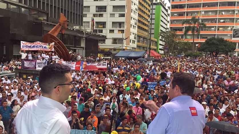 En su visita a Ibagué Vargas Lleras propuso unificar el periodo de alcaldes y gobernadores con el del presidente