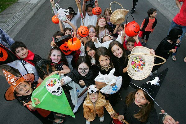 Ojo con sus hijos durante la celebración del Halloween