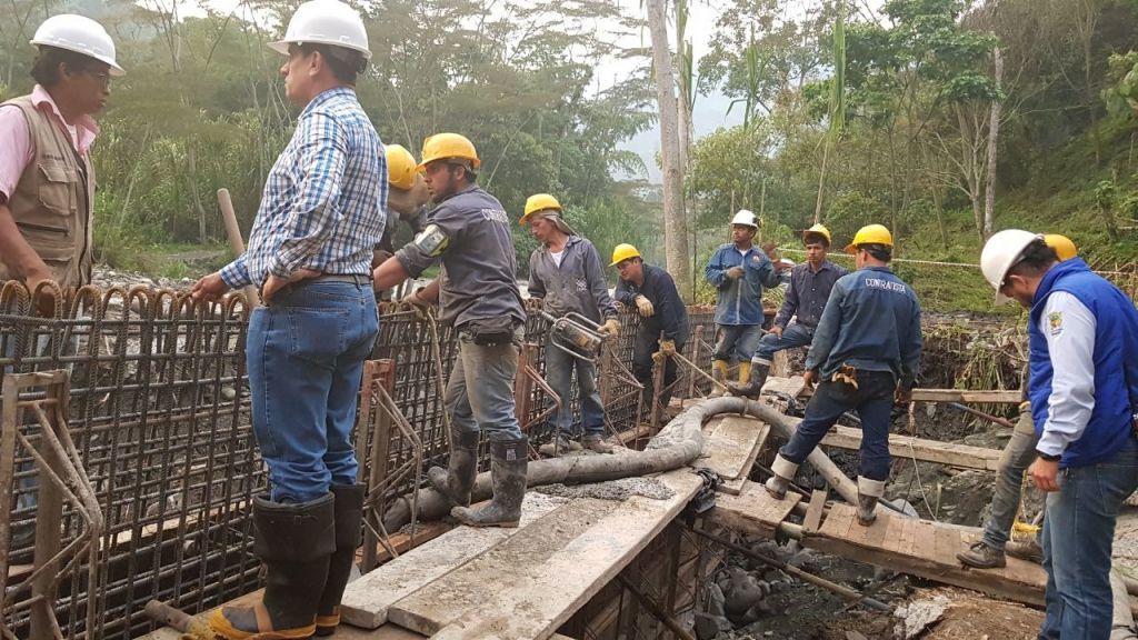 Avanza contención de la Bocatoma Combeima
