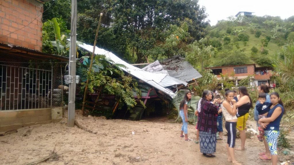 Diez barrios del sur afectados por las fuertes lluvias en Ibagué