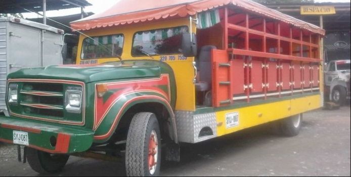 Alcaldía expedirá decreto para controlar “chivas turísticas” en Ibagué