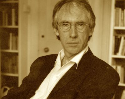 Ian McEwan: "La literatura debe llegar hasta el último rincón de la vida humana"
