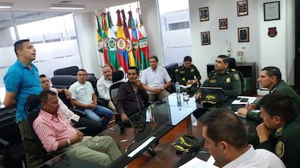 Taxistas y Policía se reunieron para analizar la seguridad en la ciudad