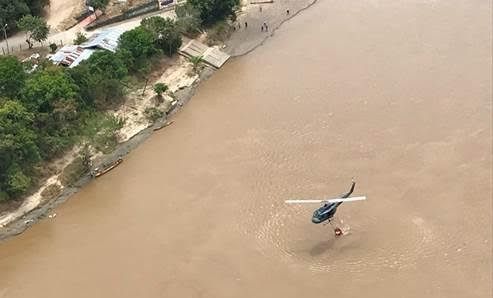 Fuerza Aérea continúa apoyando labores de extinción de incendios en el Tolima