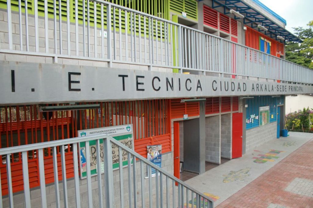 Adjudicado proceso de interventoría para obras de colegios Ciudad Ibagué y Arkalá