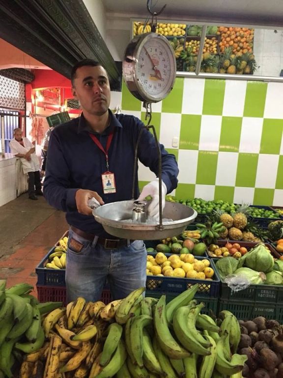 Inician controles a pesas de supermercados, tiendas, plazas y estaciones de servicio
