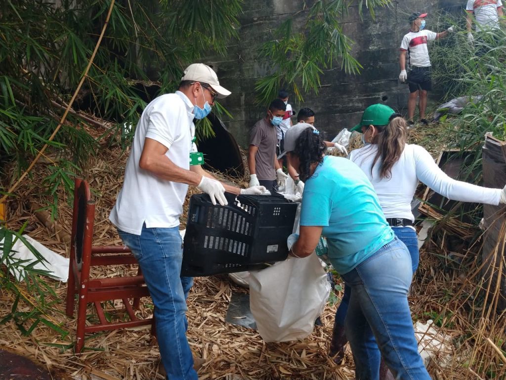 Jornada de descontaminación de "La Guadaleja" de Ibagué