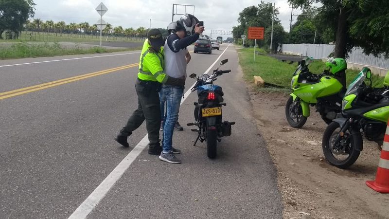 Se movilizan 31 mil 311 vehículos en puente festivo y se reduce en el 74% delitos de seguridad ciudadana, dice la Policía Tolima