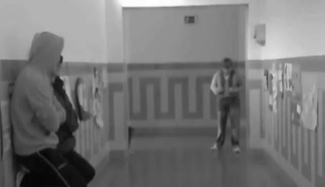 ¿Y del acoso al caballero qué?