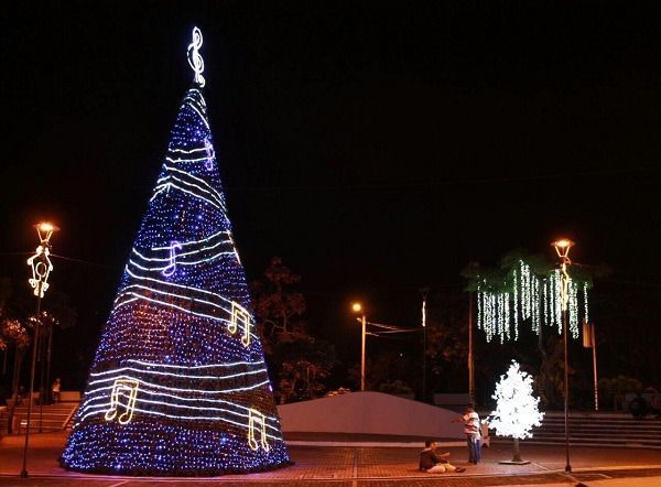 Este viernes se encenderá la iluminación navideña de Ibagué